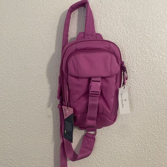 NWT-VERA BRADLEY - 2 in 1-Rich Orchid (pink) Utility Sling Backpack/Fanny pack - Picture 4 of 11